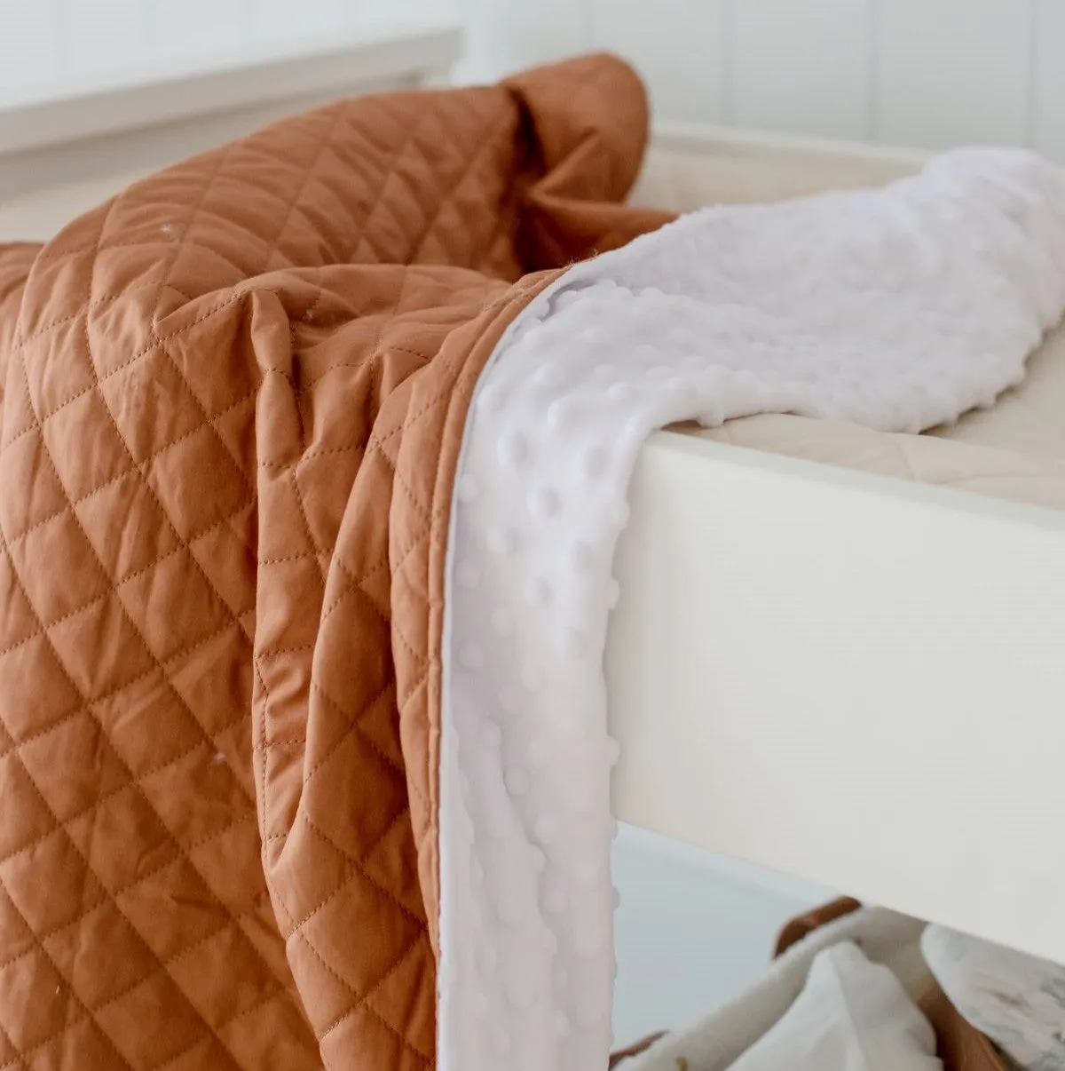 Bambella Designs Quilted Snuggle Blanket - Chestnut