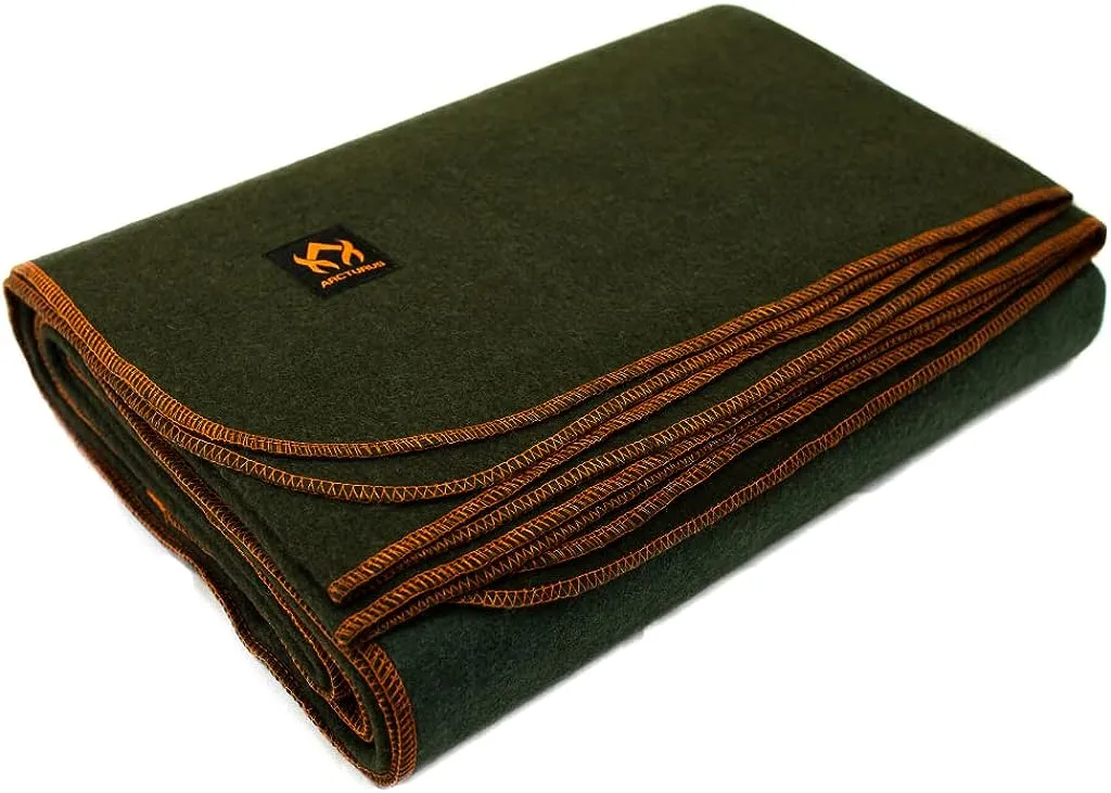 Military Wool Blanket - 4.5 lbs, Warm, Thick, Washable, Large 64" x 88" (Olive Green)