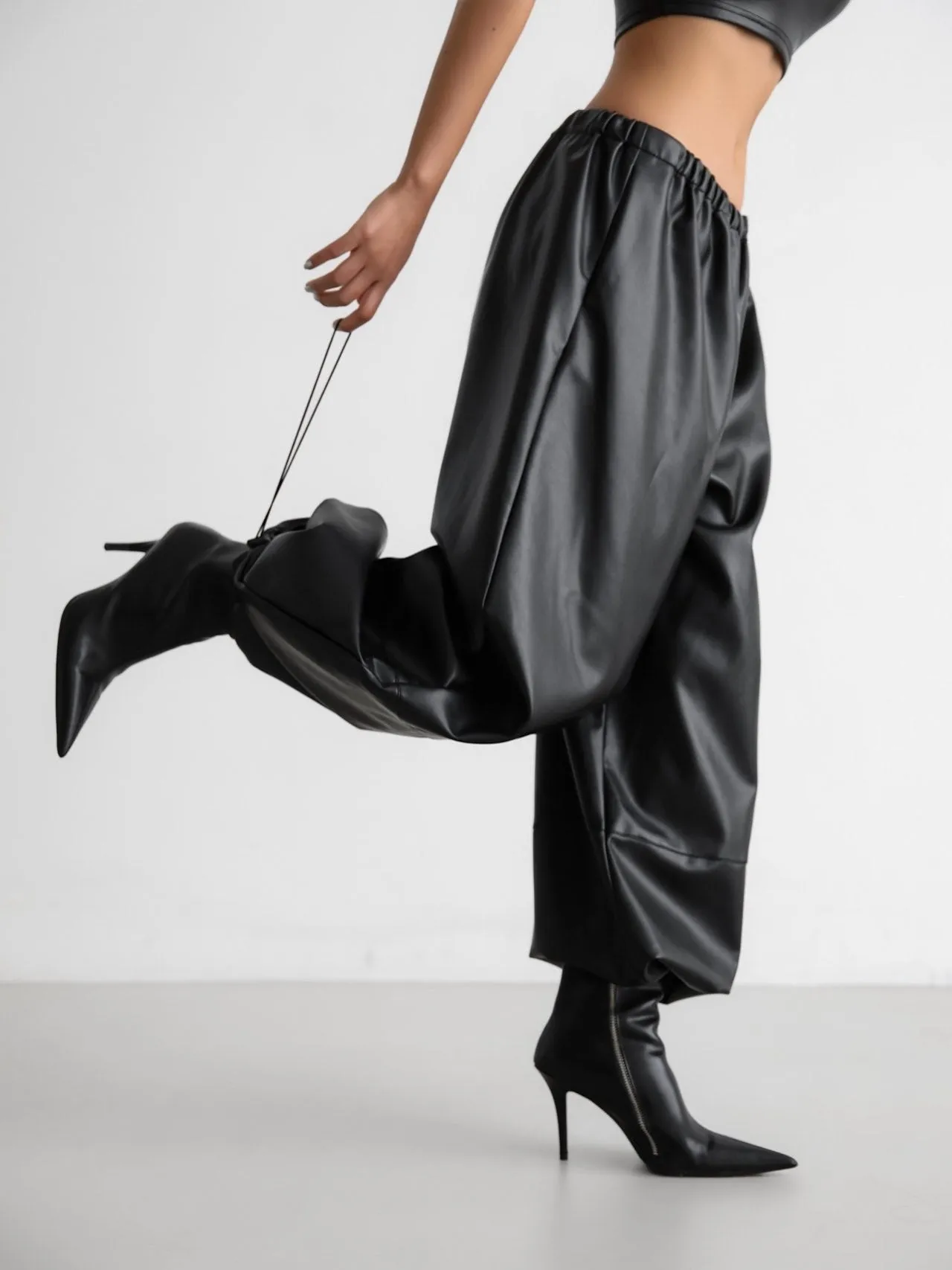 VEGAN LEATHER VOLUME JOGGER TROUSERS